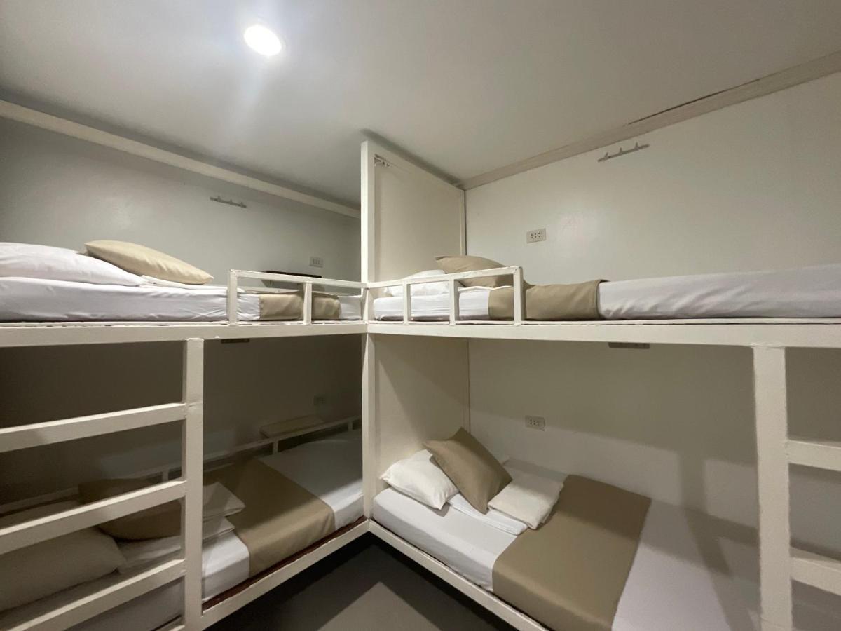 Lisa'S Guesthouse Basdiot Екстер'єр фото